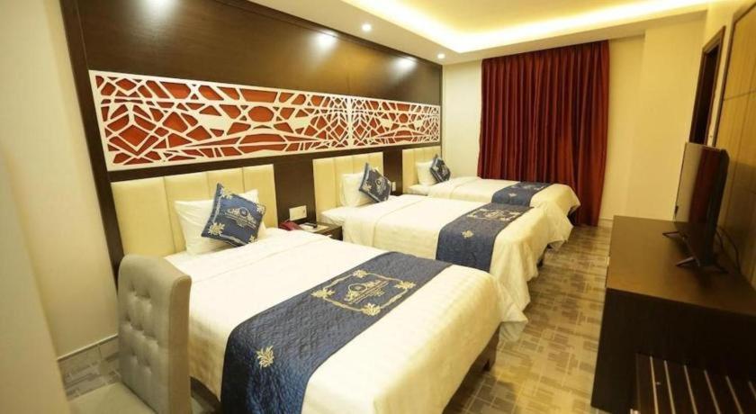 Tuong Minh Hotel Dong Hoi Exterior photo